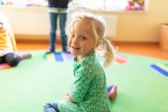 Kinder im Stuhlkreis